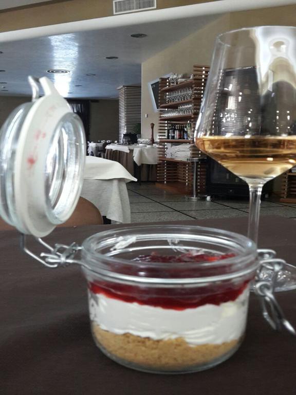 Hotel Ristorante Dragonara San Giovanni Teatino Exteriér fotografie